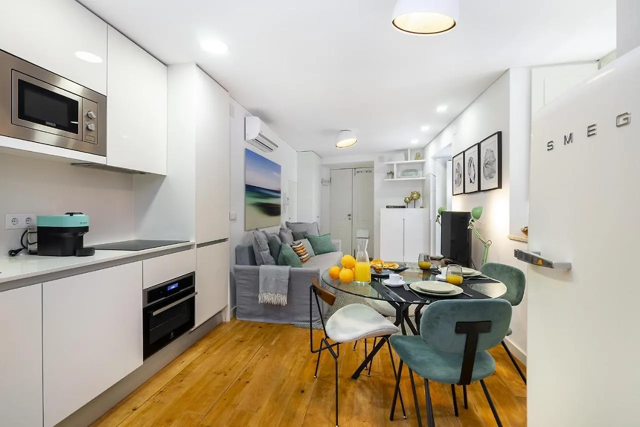 Whome Hidden Oasis W/ Private Patio, Ac & Great Vibe Lisboa Portugália